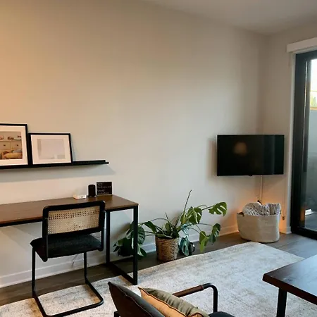 Brown Deer 1Br Apartment G6 - With Gym, Pool, And Parking